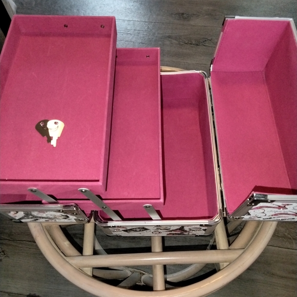 Chic Parisian Print Makeup Case Fashion Paris Fun - Picture 2 of 10